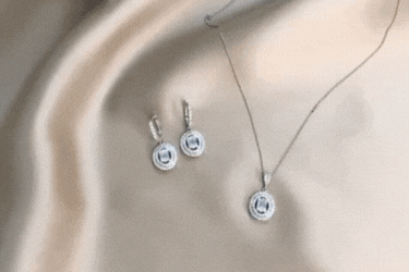 GIF